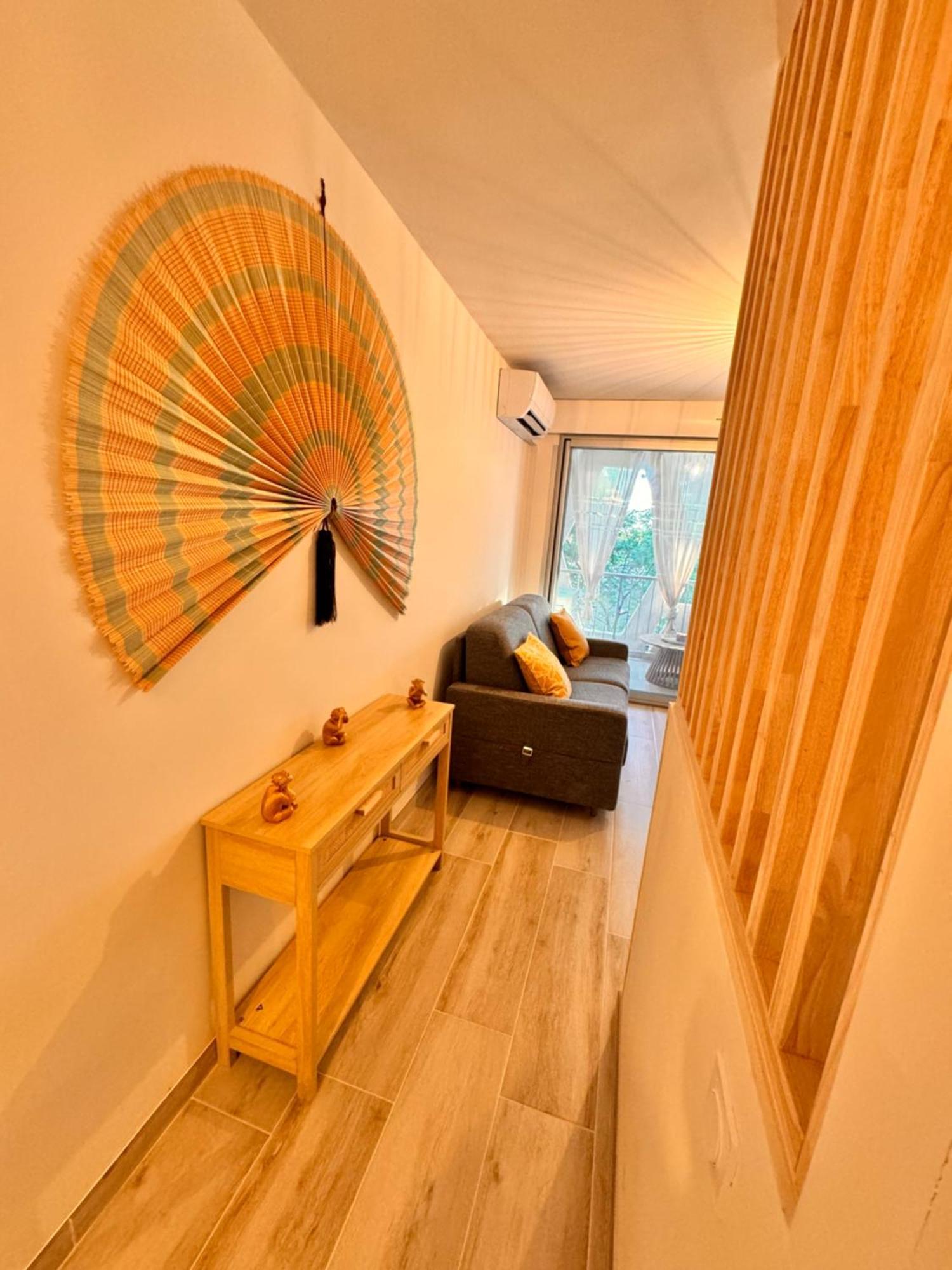 Les Appartements De Lina -Studio Maya 5 - Self Check-In - ลา กร็องเดอ-ม็อต ภายนอก รูปภาพ